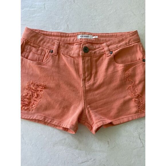 BLU Pepper Denim Shorts - Picture 5 of 5